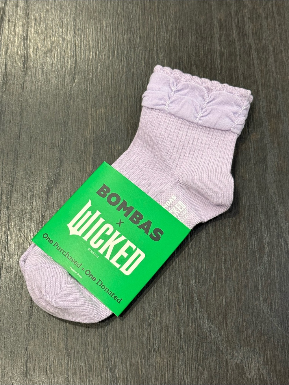 New Bombas x Wicked Lavender Ruffle Quarter Socks Small 4-7.5 Women